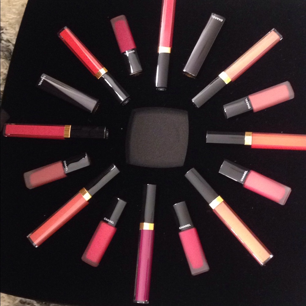 Sold separately Chanel lip bundle- rare authentic - Picture 2 of 11